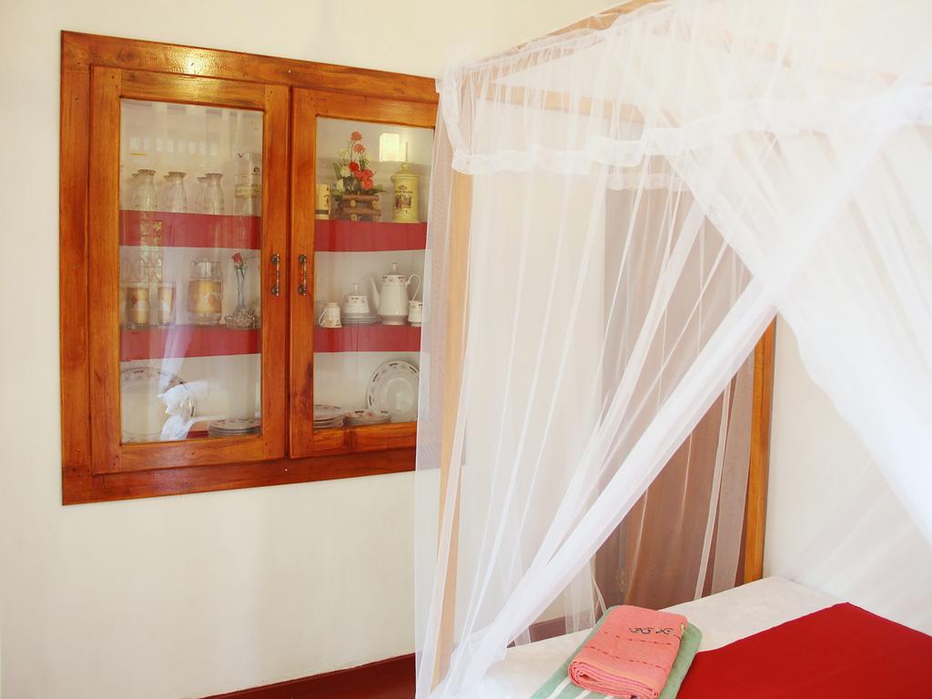 Desitha Family House Otel Mirissa Dış mekan fotoğraf